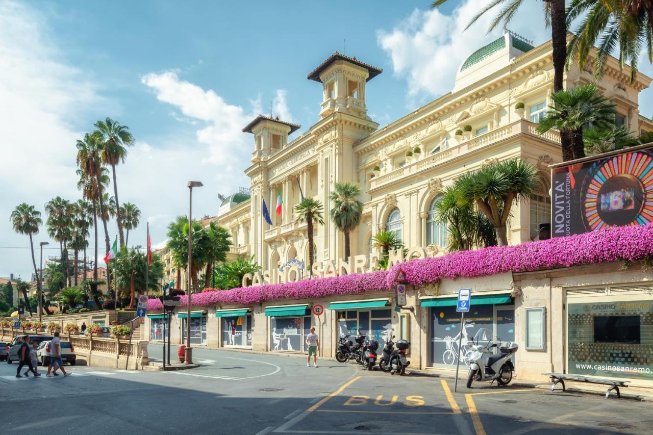 La Lincolnia - With Garden And Seaview - Happy Rentals Sanremo Bagian luar foto